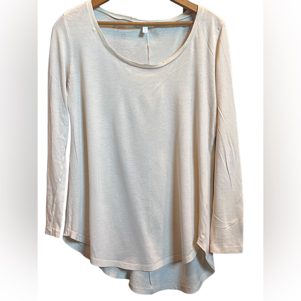 Cream Long Sleeve handkerchief top shirt